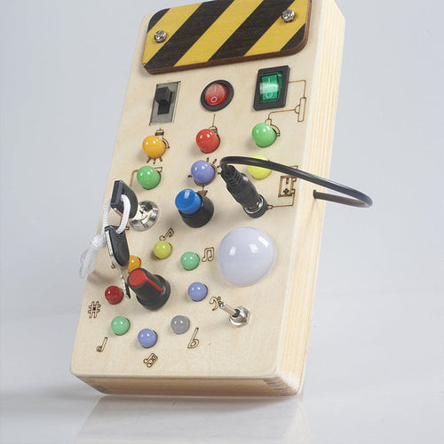 Montessori Panel™ – Das sensorische Holzbrett für kleine Entdecker